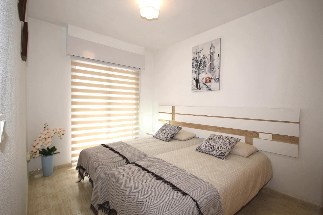 Del Cura Beach Apartment Торевьиа Экстерьер фото
